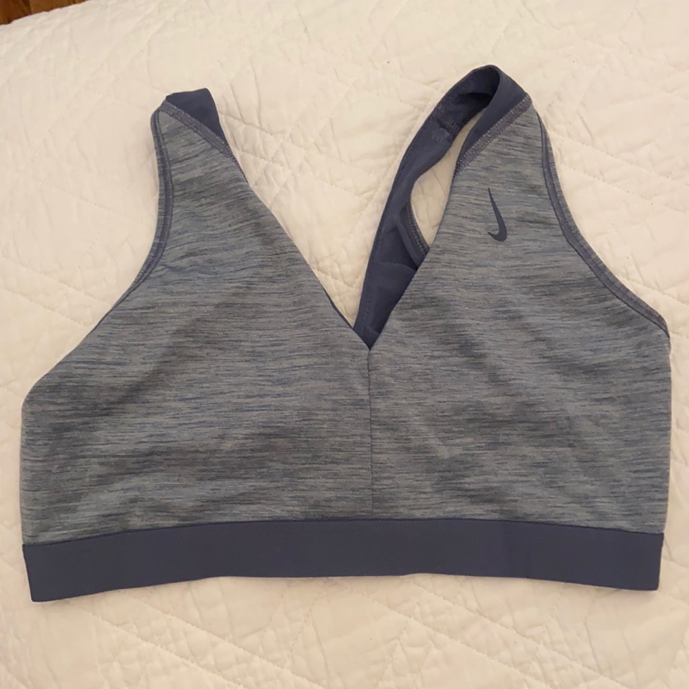NIKE Sports Bra— Size Large